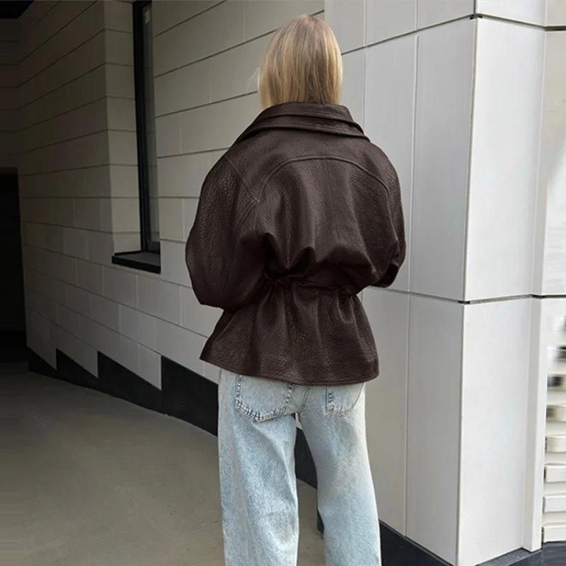 

Высококачественная кожаная куртка в стиле ретро, классическая универсальная женская верхняя одежда, осеннее пальто 2025, женская крутая трендовая уличная одежда