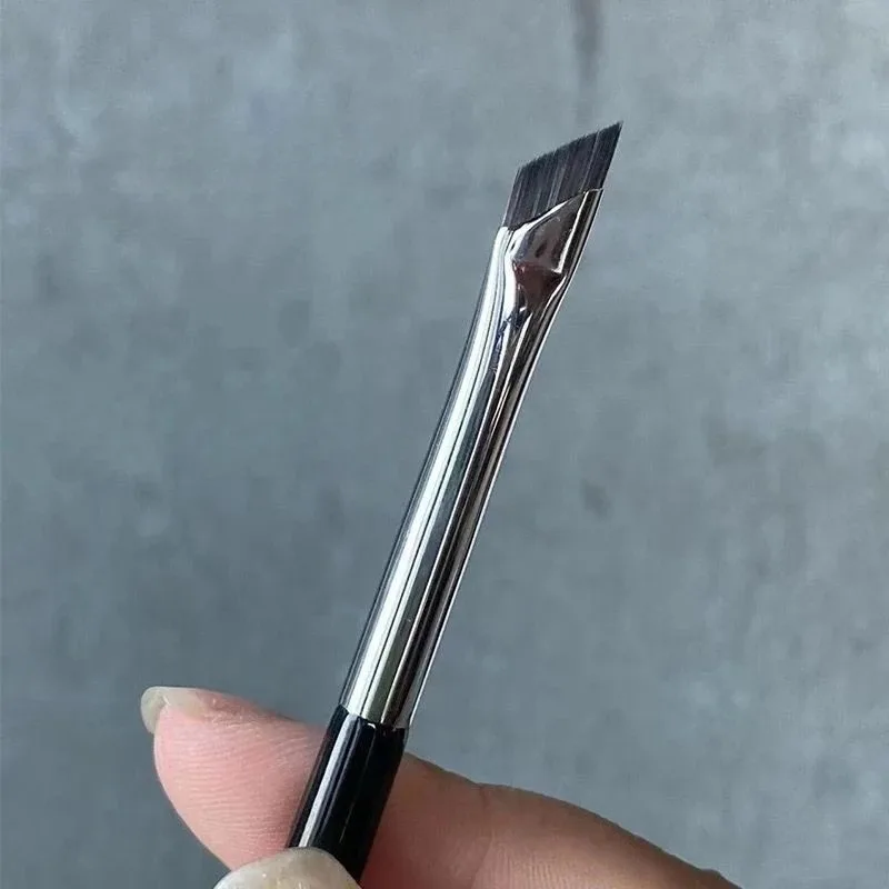 

Upgrade Blade Eyeliner Ultra Thin Fine Angle Flat Eyebrow Under The Eyes Place Makeup Precise Detail Brush