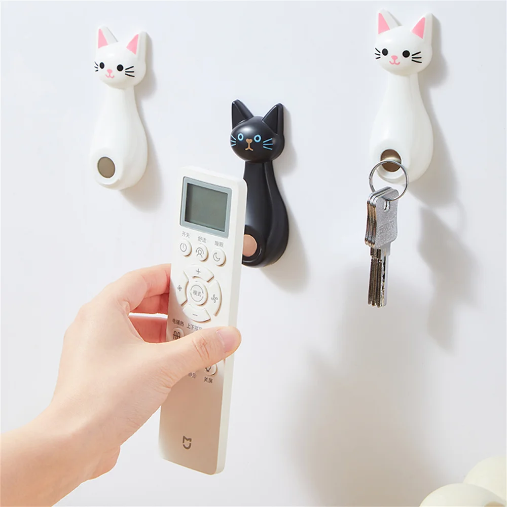 Creative Remote Control Magnetic Suction Hook with Strong Adhesive Cartoon Scratch Free Nail TV Air Conditioner