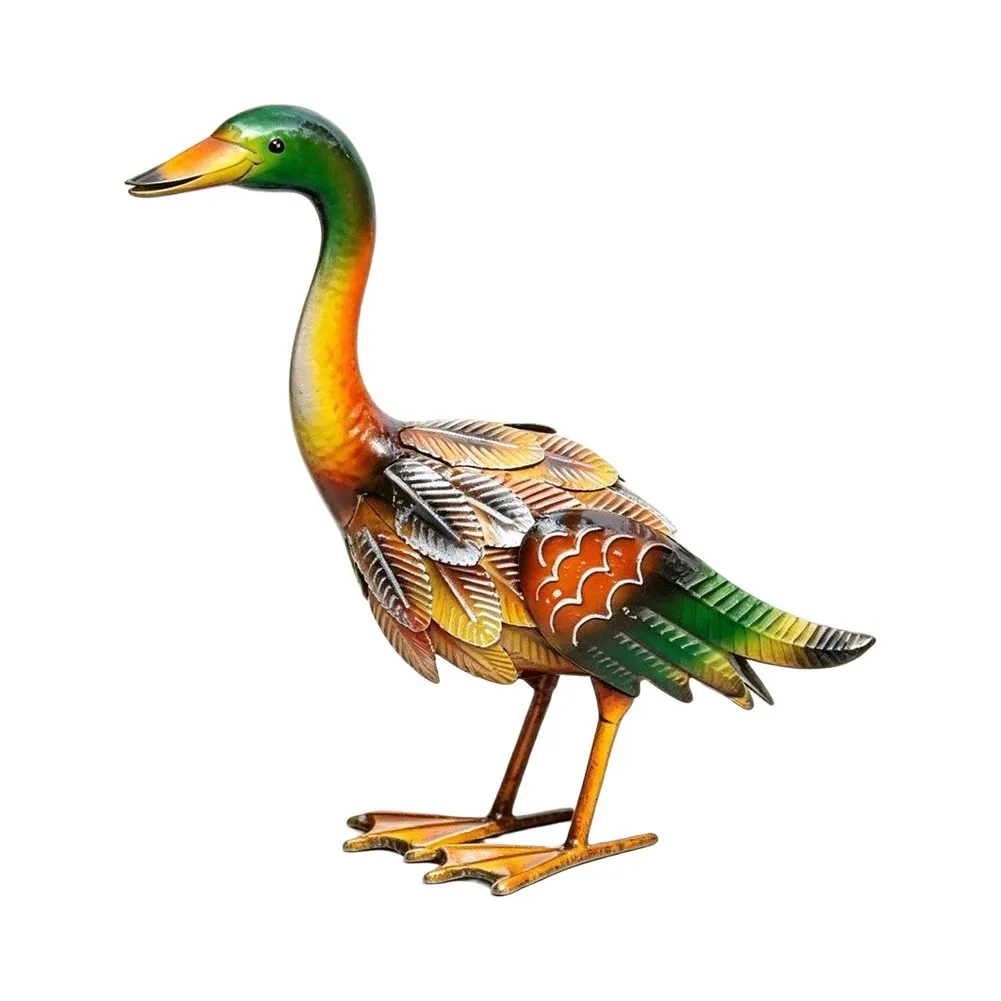 Realistic Iron Duck Art Piece for Garden Courtyard Patio Decor Outdoor For Indoor Use Hand Welded Metal For Sculpture Design