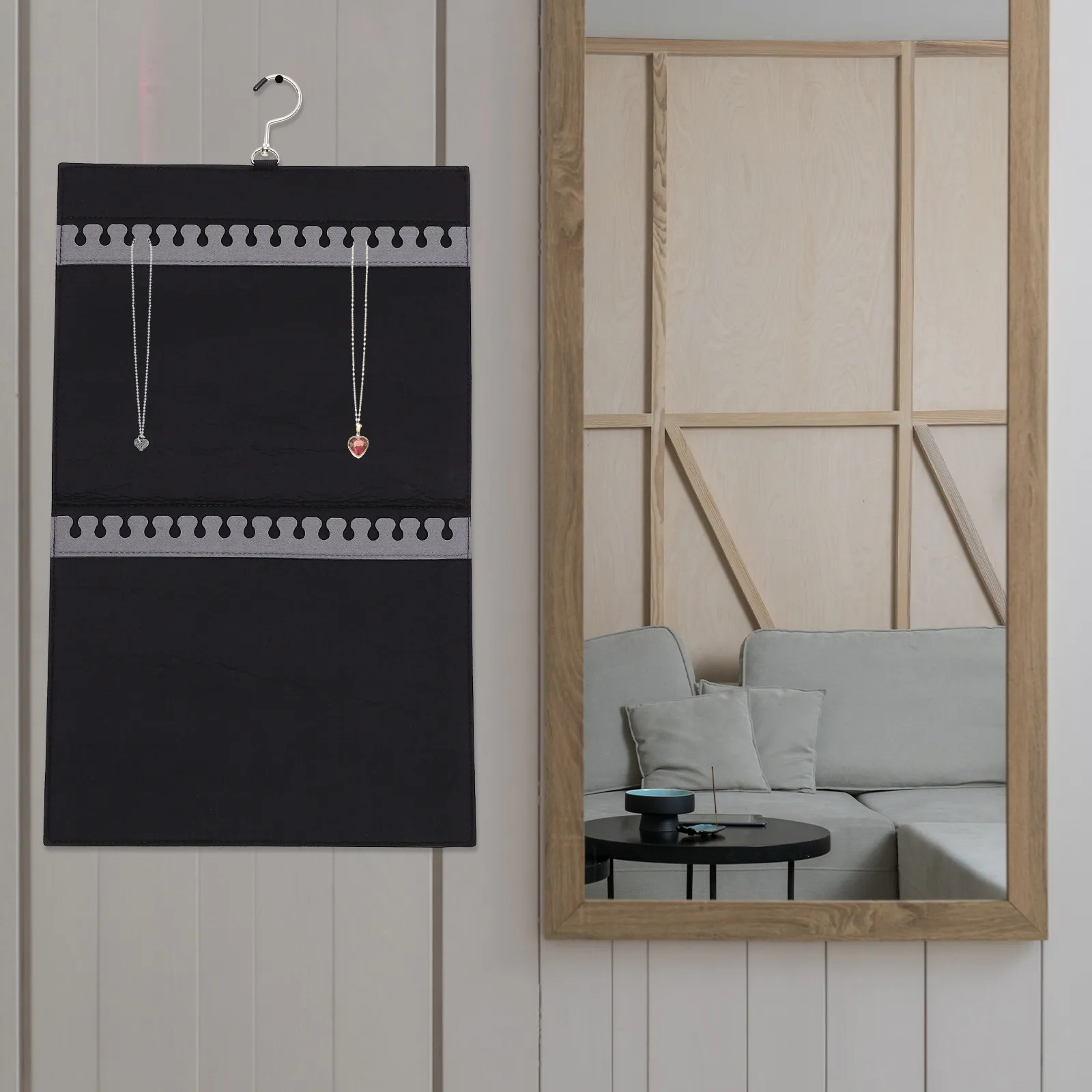 

Двусторонняя подвесная сумка-органайзер для украшений: для ожерелий, серег, браслетов, часов. Декор для дома, настенное крепление.