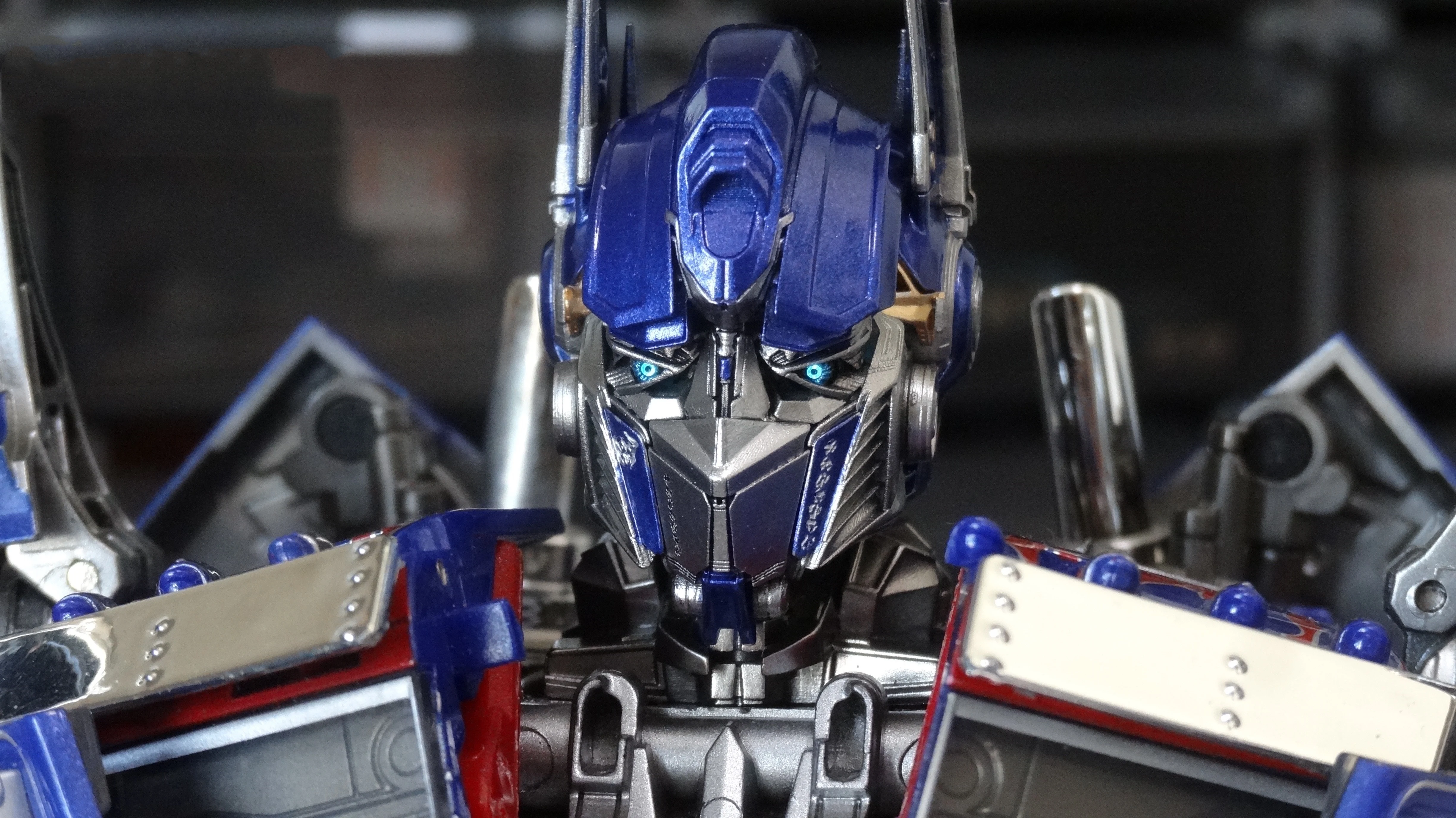 トランスフォーマー オプティマスプライム BLACK APPLE カスタムヘッド NEW Replacement Head High Quality Upgrade Kit For Transformation