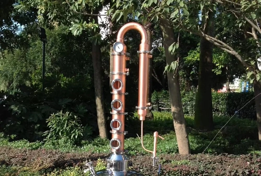 Alcohol distillation bubble tower, ethanol distillation tower