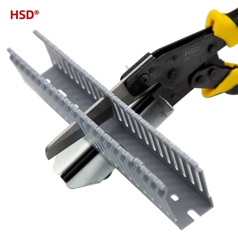 PVC Duct Cutter, Adjustable Angle Side Serrated End Cutting Pliers for Electric Wire Cable Trunking
