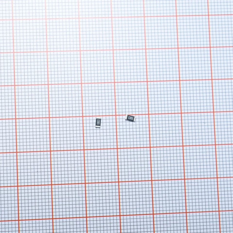 

5000 шт./катушка 3216 1206 118K 1183 120K 1203 121K 1213 124K 1243 127K 1273 130K 1303 133K 1333 137K ±1% 1/4W, SMD чип-резистор