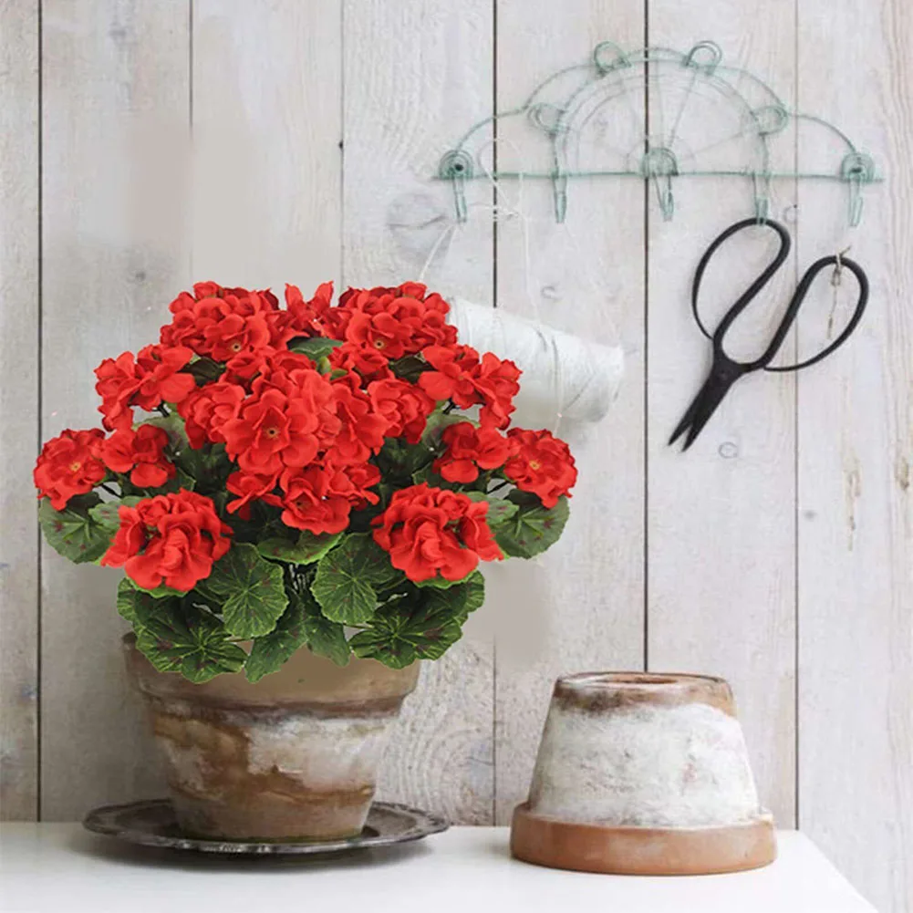 2Pcs Artificial Geraniums Silk Flowers Outdoor Artificial Geranium Bush Red Faux Flower For Wedding Home Party Decoration