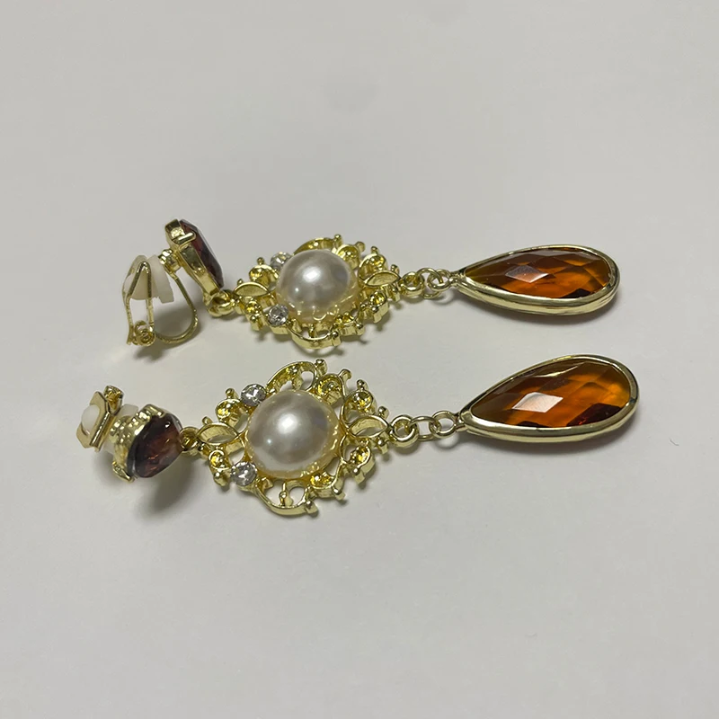 Vintage Elegant Baroque Pearl Ear Clips Earring Jewelry Temperament Long Water Drop Crystal Clip on Earrings Without Piercing