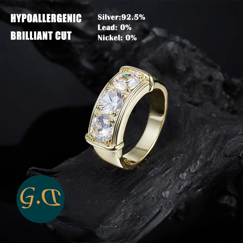 خاتم مويسانيتي ثلاثي الحجر من CTW مصنوع من الفضة الإسترليني عيار 925 ومطلي بالذهب عيار 18 قيراط وشريط كلاسيكي رائع يأتي مع شهادة GRA #4