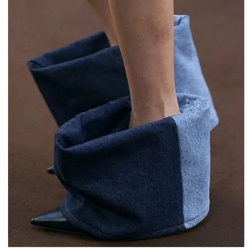 

2023 New European and American Fashion Splice Wide Leg Denim Short Boots Thin High Heel Pointed Head Large Women's Boots