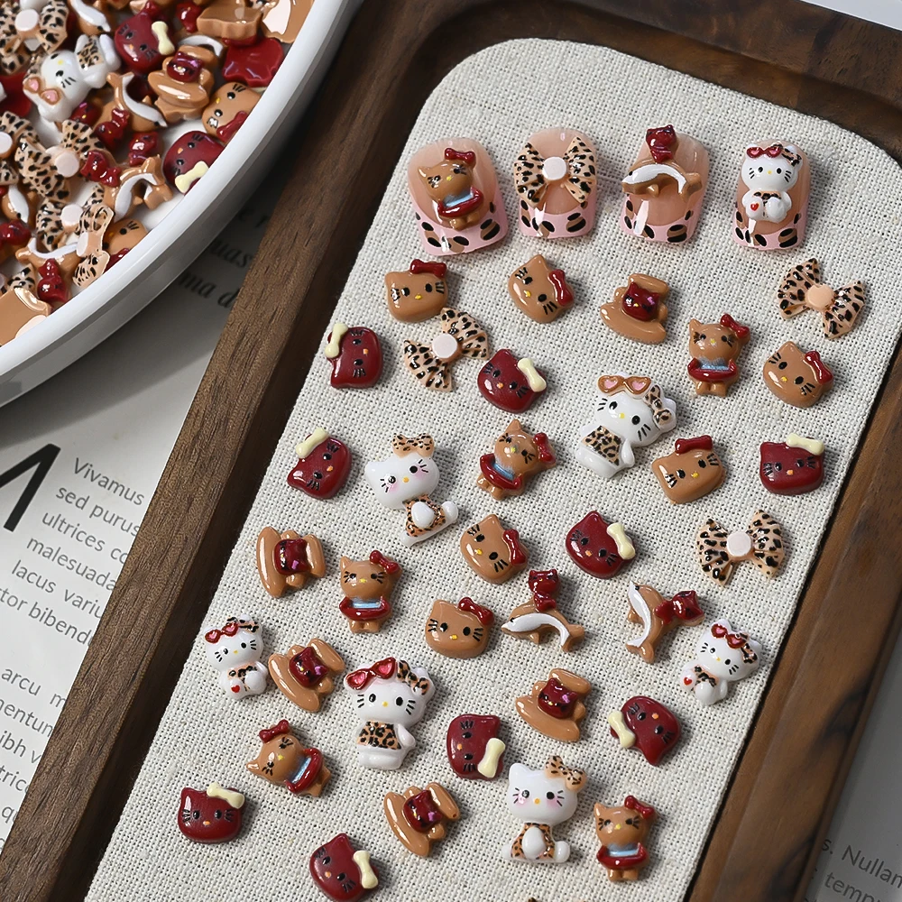 50 Uds. De dijes Kawaii de dibujos animados de gatito y gato para decoración de uñas, resina mixta de verano, lazo de leopardo de Hello Kitty, decoración de uñas, piezas de joyería para manicura