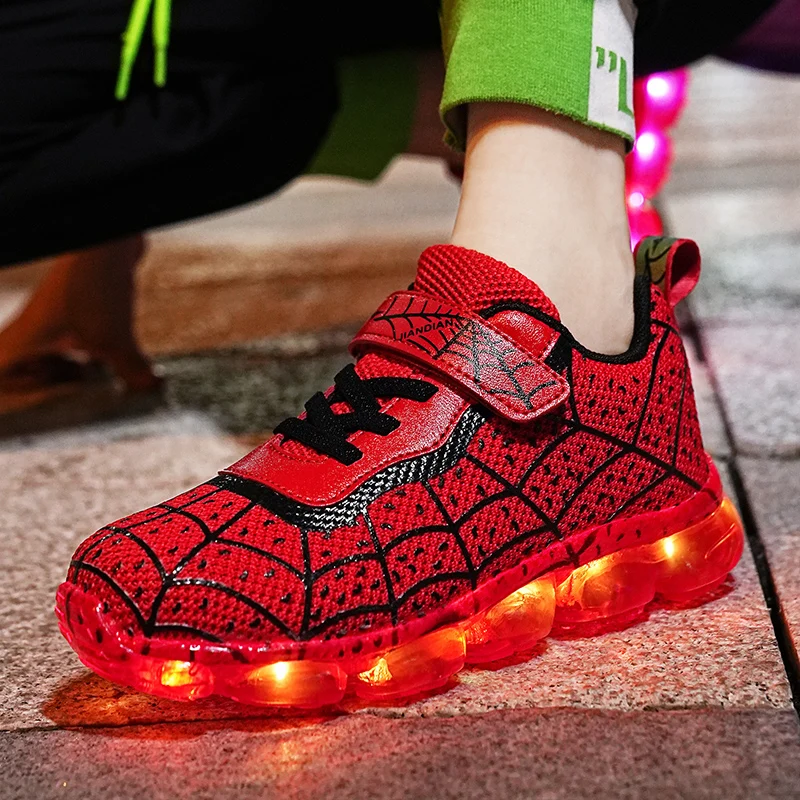 Children Luminous Glowing Sneakers Girls Roller Skate Light Shoes New Fashion Kids Girls USB Charging LED Shoes Boys Breathable