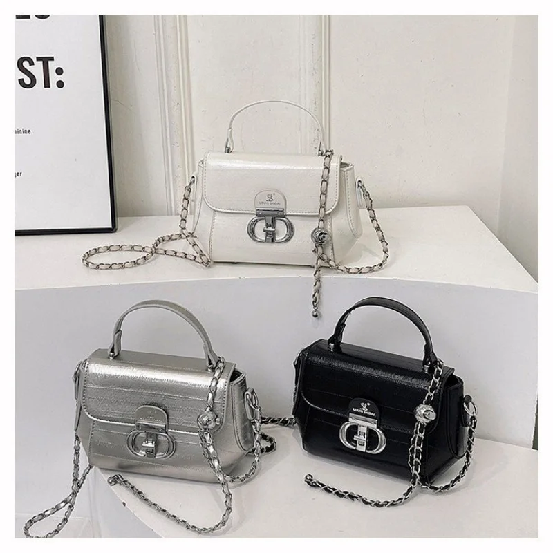 

Женская сумка через плечо из кожи «елочка» в повседневном винтажном и в Париже, элитный шикарный стиль ​