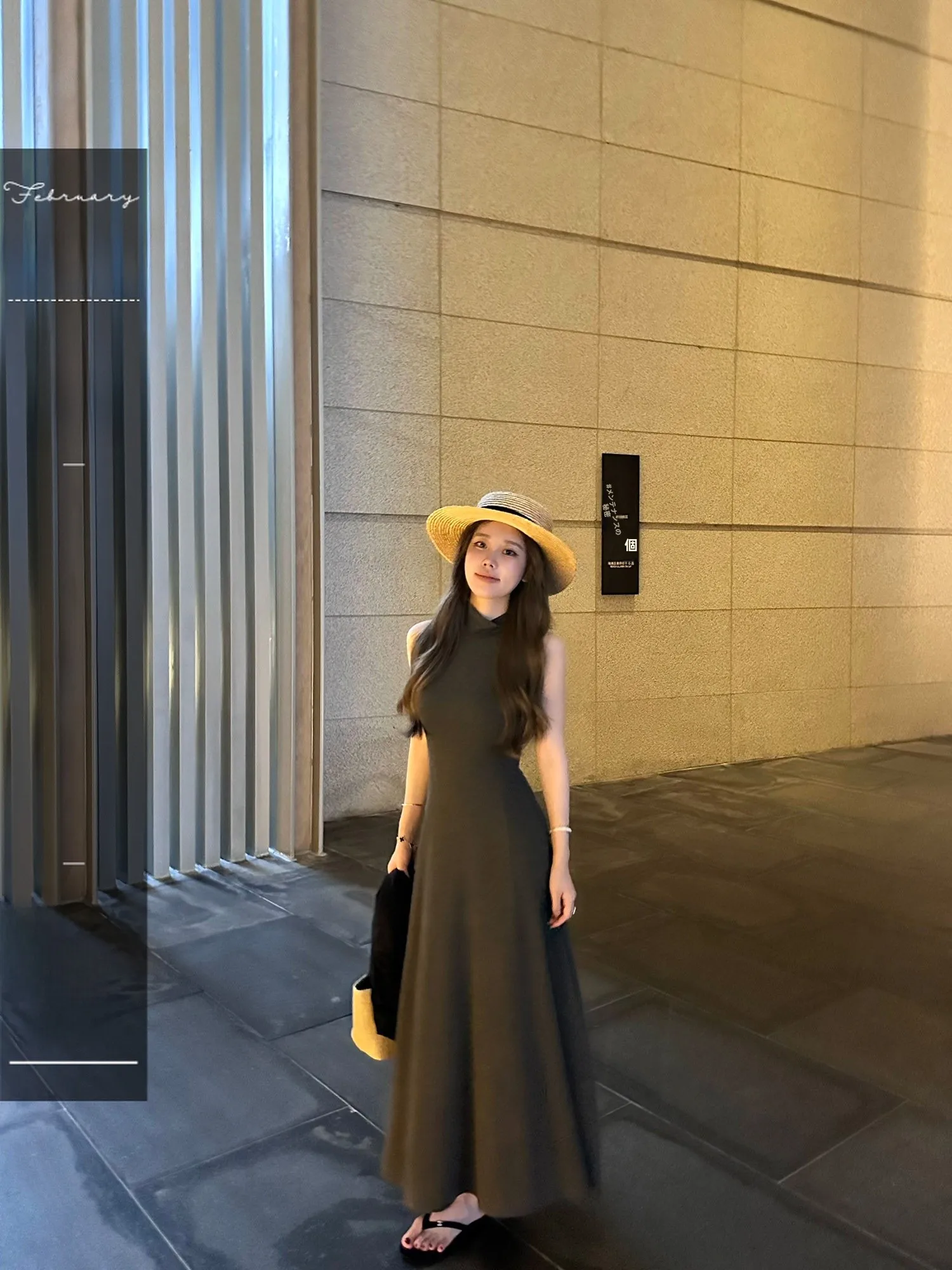 

Linyings Long Knitted Dress Waist-Cinching Sleeveless High Collar Casual Style Cotton Blend Summer Fashion for Women