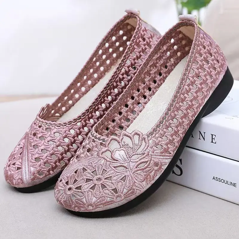 

Middle Aged And Elderly Women Shoes Summer New Soft sole Shallow Slip On Mesh Hollow Out Flat sole Nude Shoes Round Toe Sandal