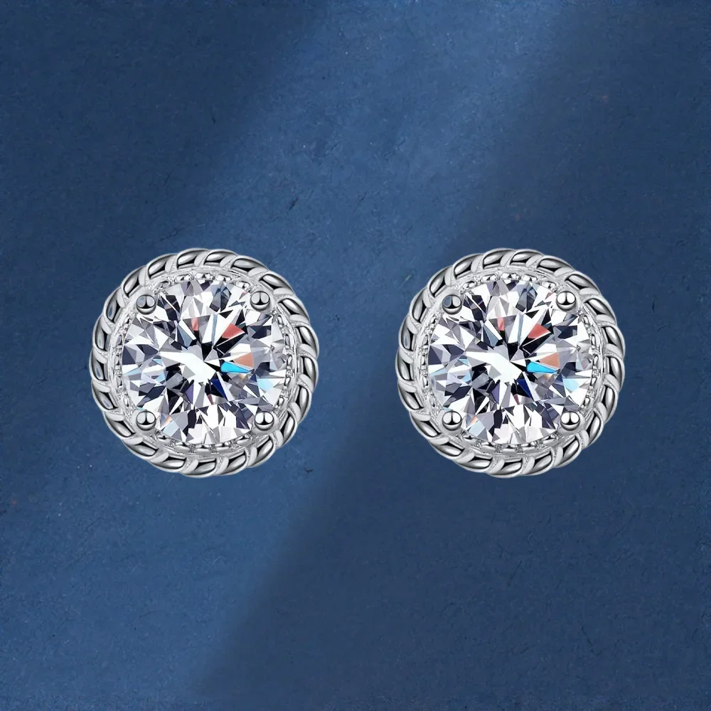Small Four Claw Pt950 Earrings, 1-2ct Moissanite Platinum Compact Windmill Stud Earrings for Women Wedding Fine Jewelry Gift