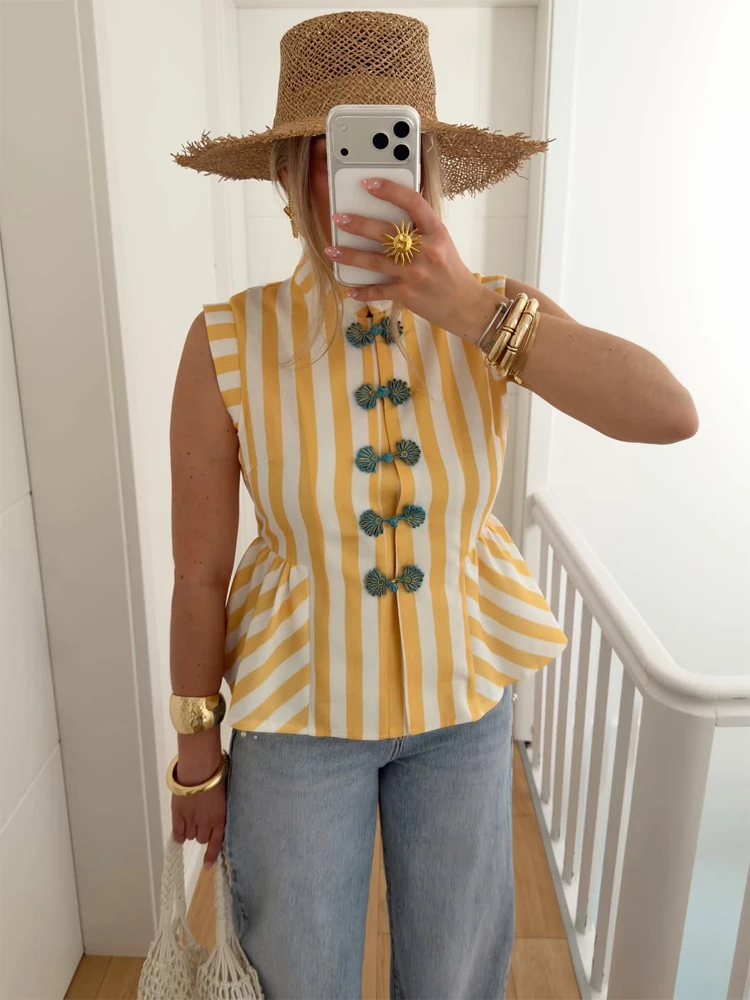 

Stand Neck Striped Women Blouse Elegant Sleeveless Frog Button Waist-cinching Chic Top Daily Summer Lady Commute Street Outfits