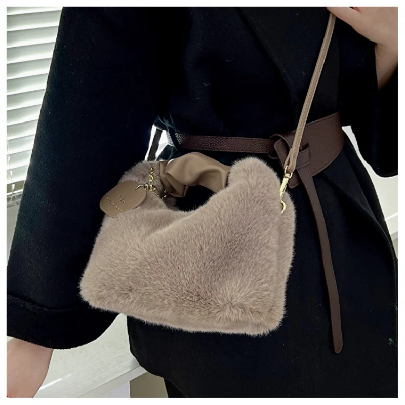 2023 Autumn And Winter Plush Handbag New Small Chain Fold Messenger Bag Fashion Small Square Bag Women\'s Shoulder Bag Wallet