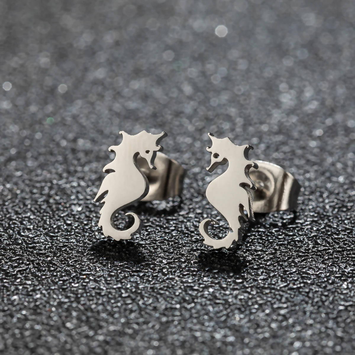 

Unusual Marine Animal Seahorse Stainless Steel Spiral Earrings For Women Fashionable Jewelry Ear Screens Perforated Earrings