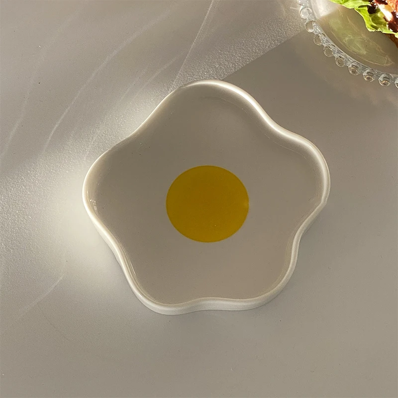 Creative Porcelain Plate Japanese Style Egg Irregular Shape Ceramic Tableware Dessert Cake Snacks Fruit Dishes Kitchen Supplies