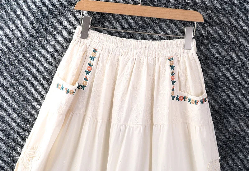 Spring Autumn New Sweet Mori Girl Floral Embroidered Pockets Skirt Women Elastic Waist Casual Cotton Skirt