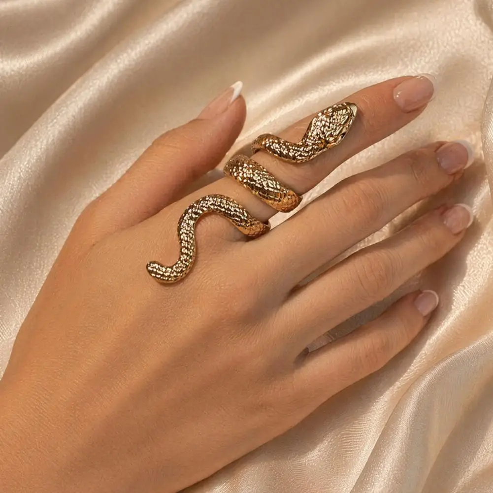 Adjustable Snake Ring Exaggerated Snake Print Finger Band Adjustable Open Ring Three-dimensional Winding Design Jewelry Gift
