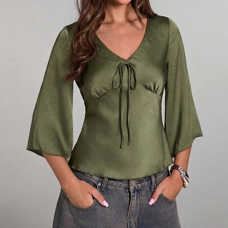 

European and American Fashion Solid Color Shirts 2026 Spring and Summer New Slim Pullover V-neck Shirt for Women