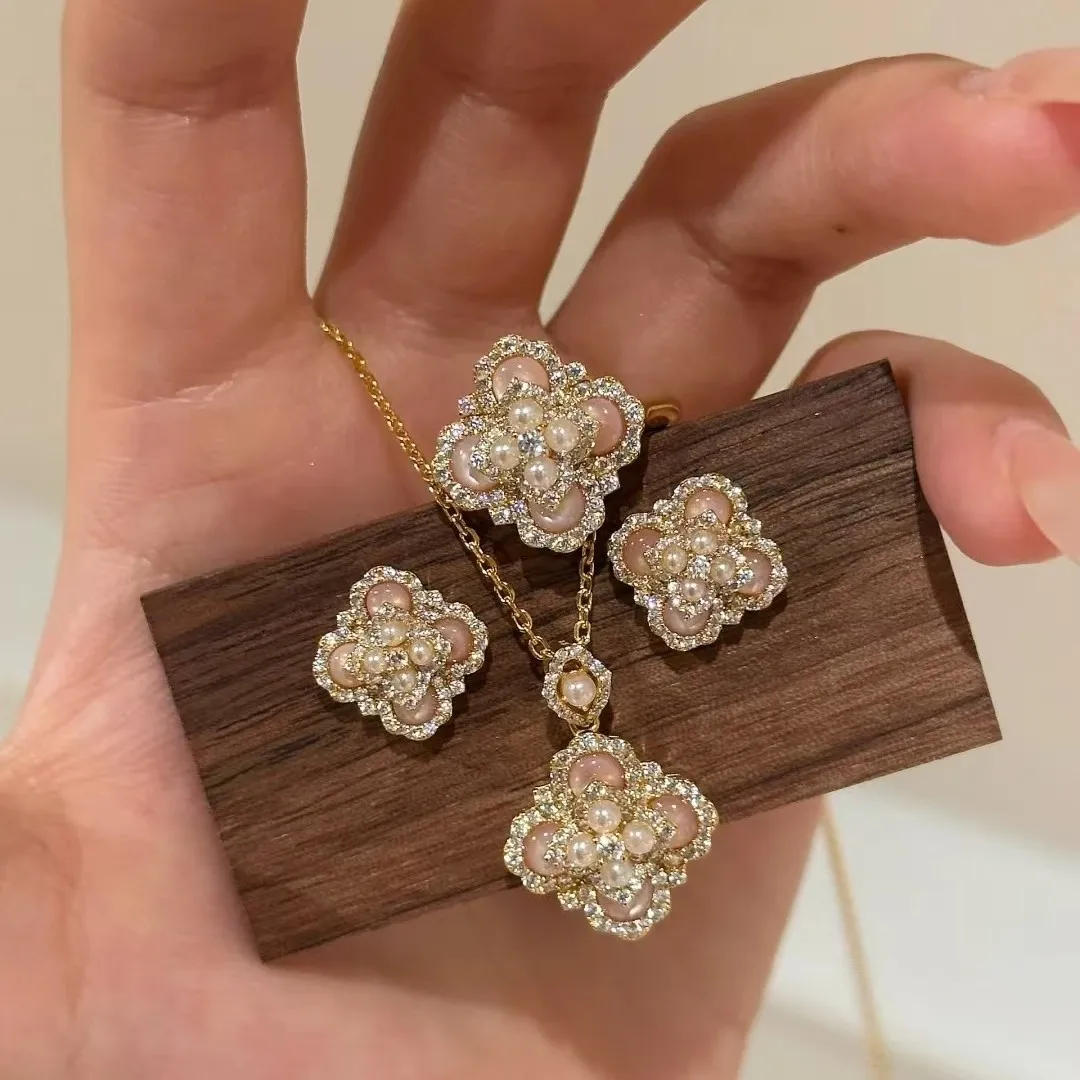 

Sweet Style Luxury Pearl Pink chalcedony Necklace earrings Ring Exquisite Palace Style Wedding Bridal Flower jewelry sets
