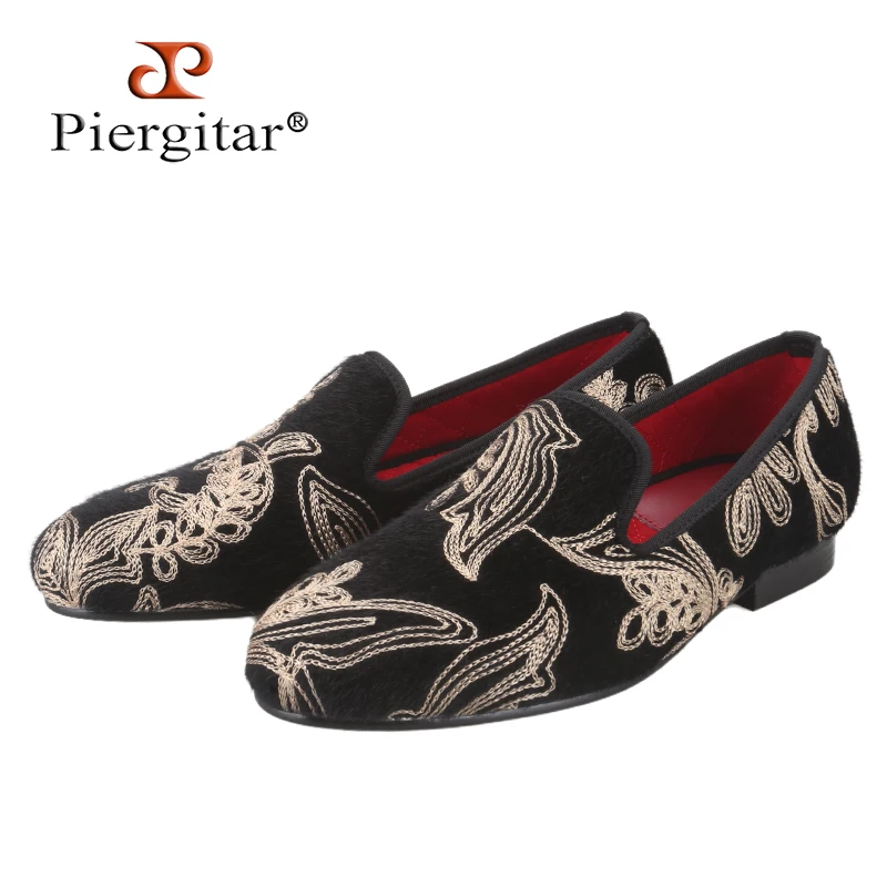 

Piergitar Light Gold Color Jacquard Flower Of Black Fur Men's Loafers Handcrafted Slip-On Slippers With Quilted Cotton Inside