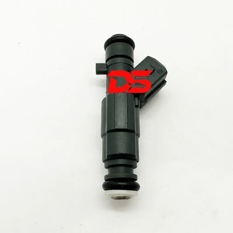 

4PCS Car High-quality Fuel injector 0280156426 for Great Wall C30 FLORID Harvard M2 COOLBEAR