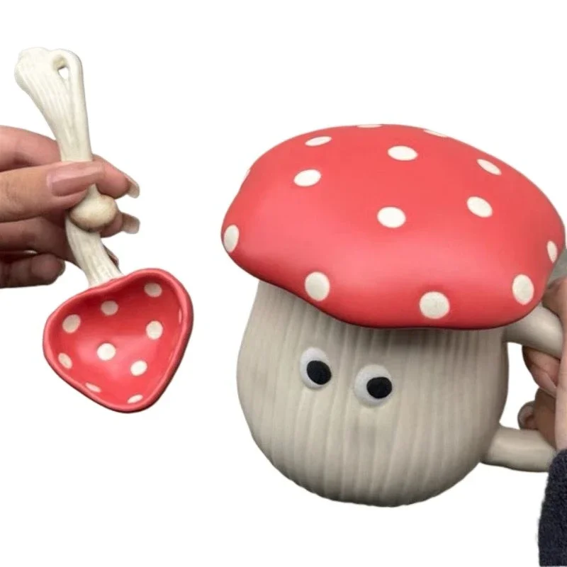 

Cute red mushroom shape with lid ceramic mug spoon coffee cup large capacity underglaze 01