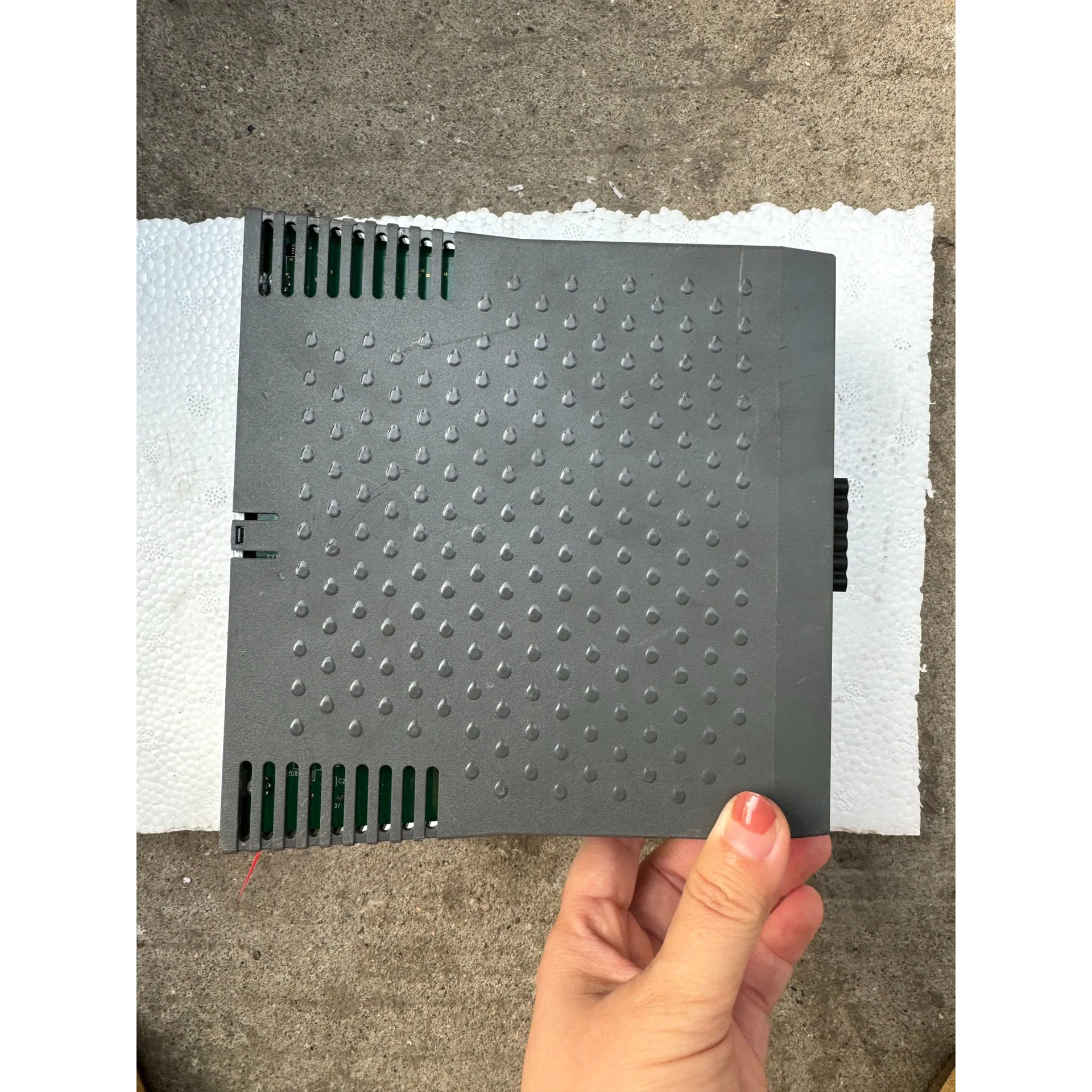 AKD-P00306-NBEC-0069 Serwonapęd