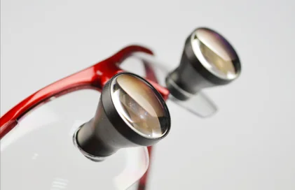 

Material Surgical SLF Medical Glass TR Magnifier for Multiple Visions