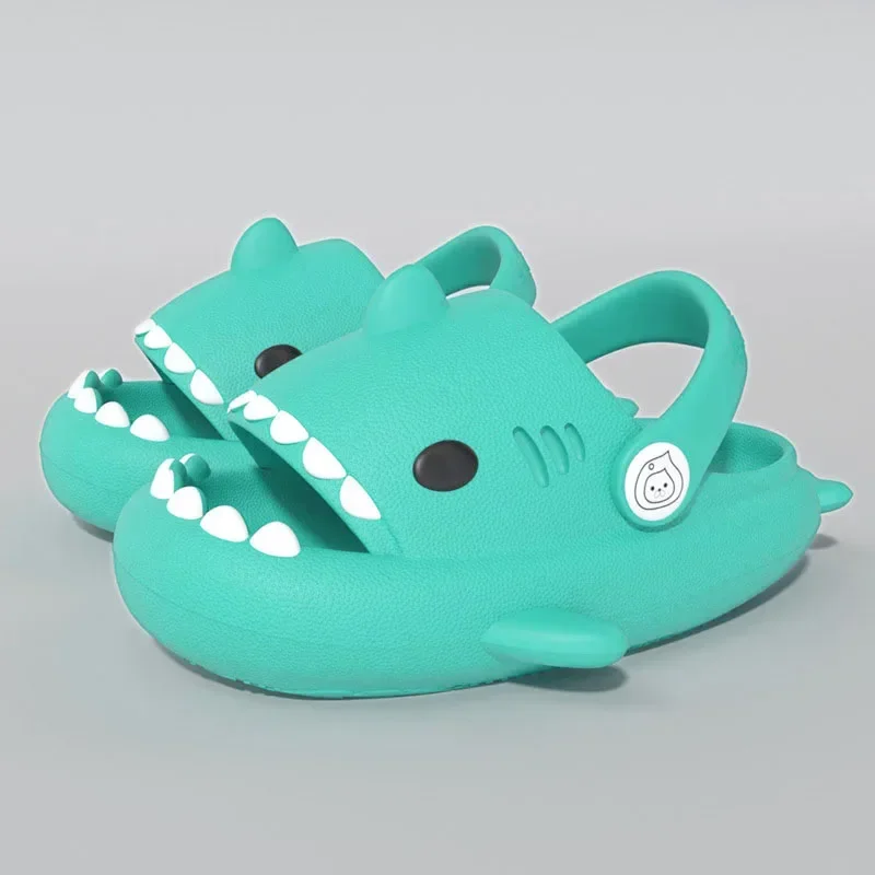 Sandali per bambini pantofole per bambini scarpe Cartoon Shark Summer Boys Girls Baby spessa suola morbida antiscivolo