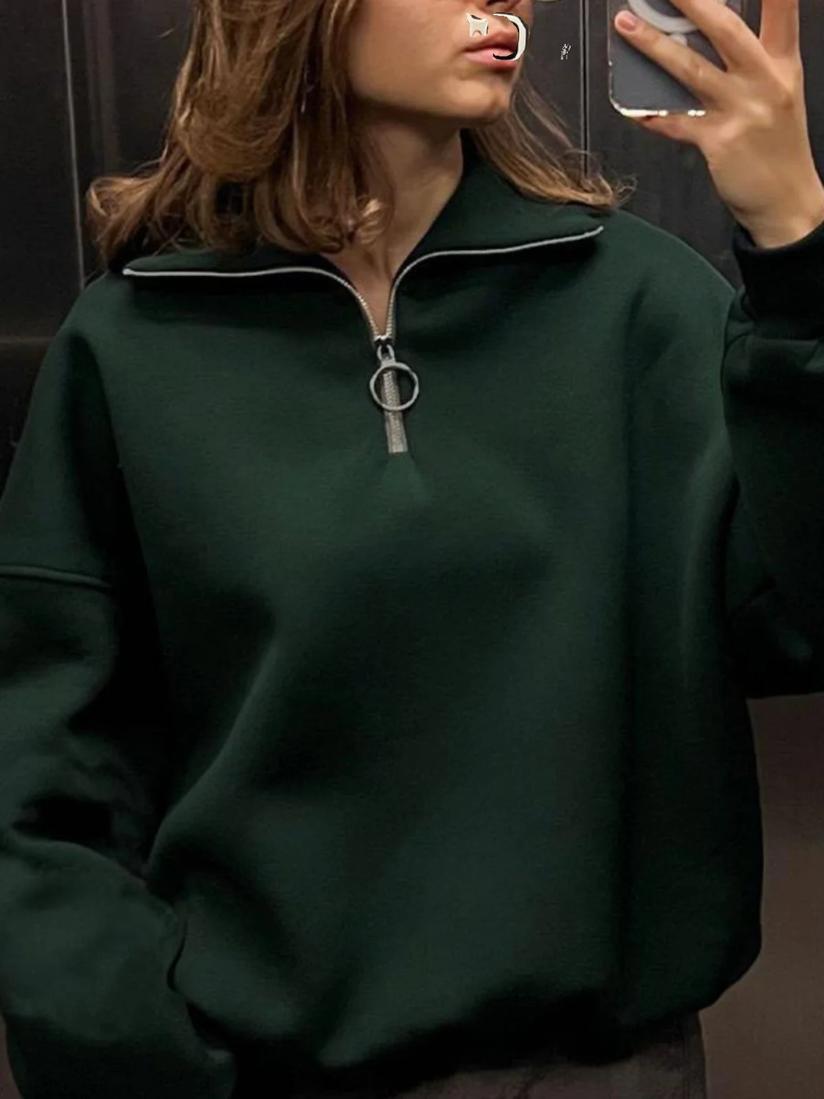 ファッショナブルなストリートウェアパーカー女性のカジュアルルーズジッパートップ秋冬アウター快適な長袖スウェットシャツ