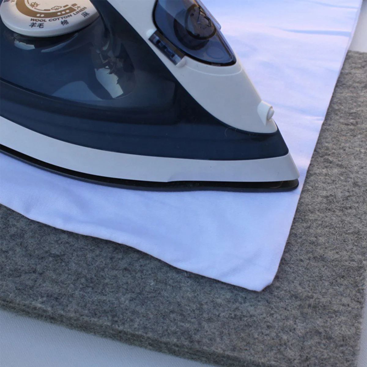 

ULDIGI Felt Ironing Mat Wool Pressing Pad for Household Iron Board Accessory Cushion