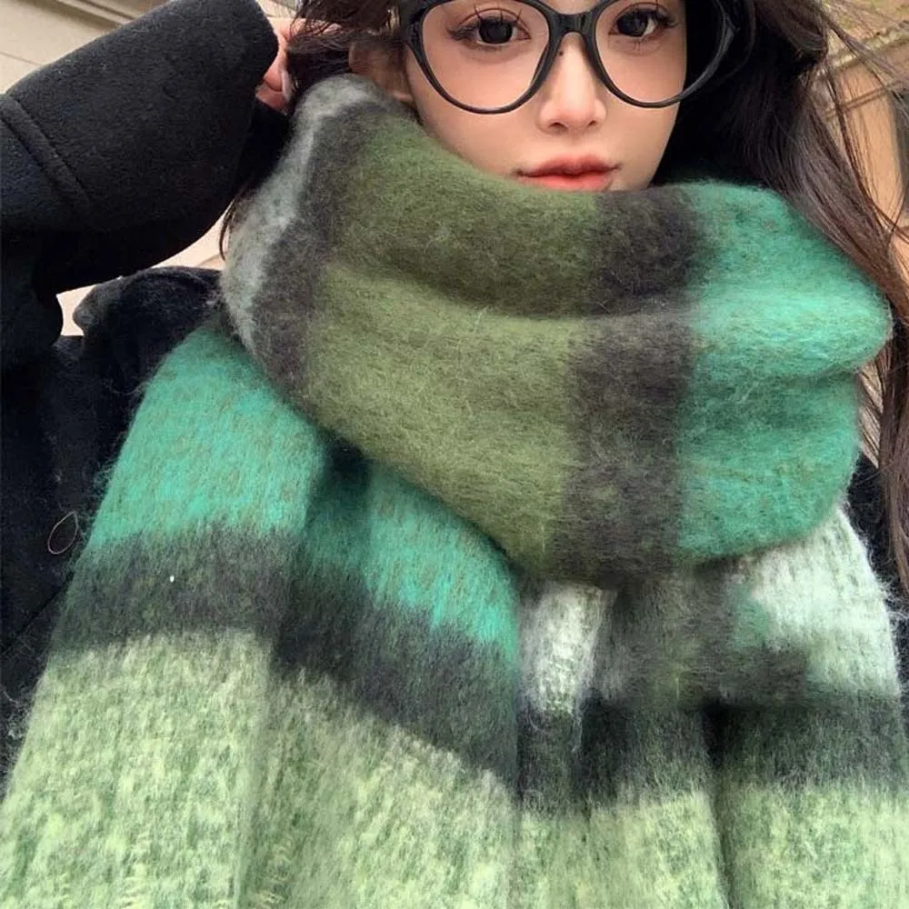 Chunky Neckwear Thick Winter Scarves Thermal Soft Plaid Mufflers Washable Windproof Checked Neck Wraps Holiday Gifting