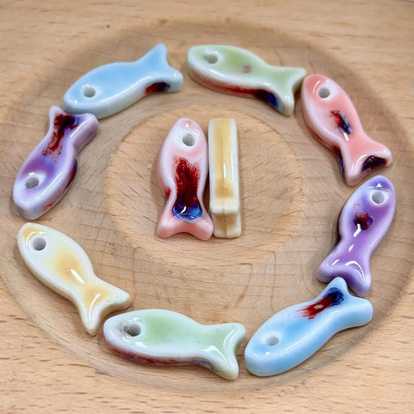 35 Colors 10Pcs 24*10*6MM Ceramic Fish Beads Small Pendant Light Dark Mixed Color For Jewelry Making With Hole Porcelain
