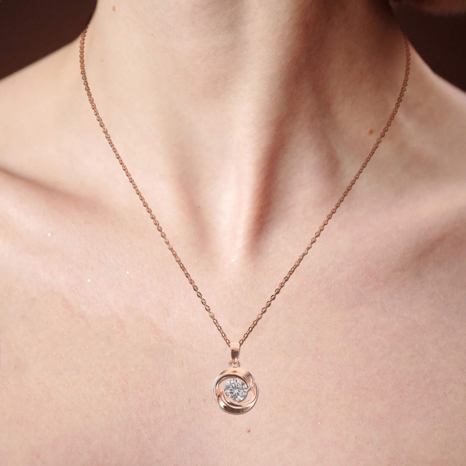 

Rose Necklace Dainty Jewellery for Women Pendant Choker Jewelry Chain Zircon Chains Necklaces Trendy