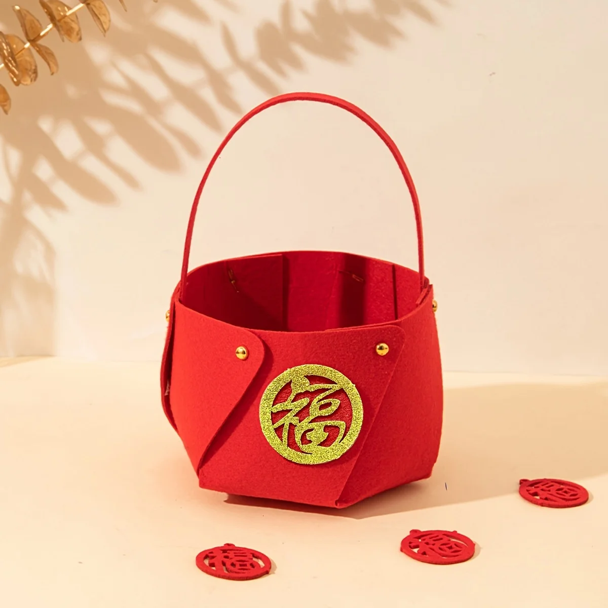 4pcs Fu Character Felt Candy Bag Chinese New Year Goodie Bag Food Storage Basket Happy Lunar New Year Decoration Holiday Decor