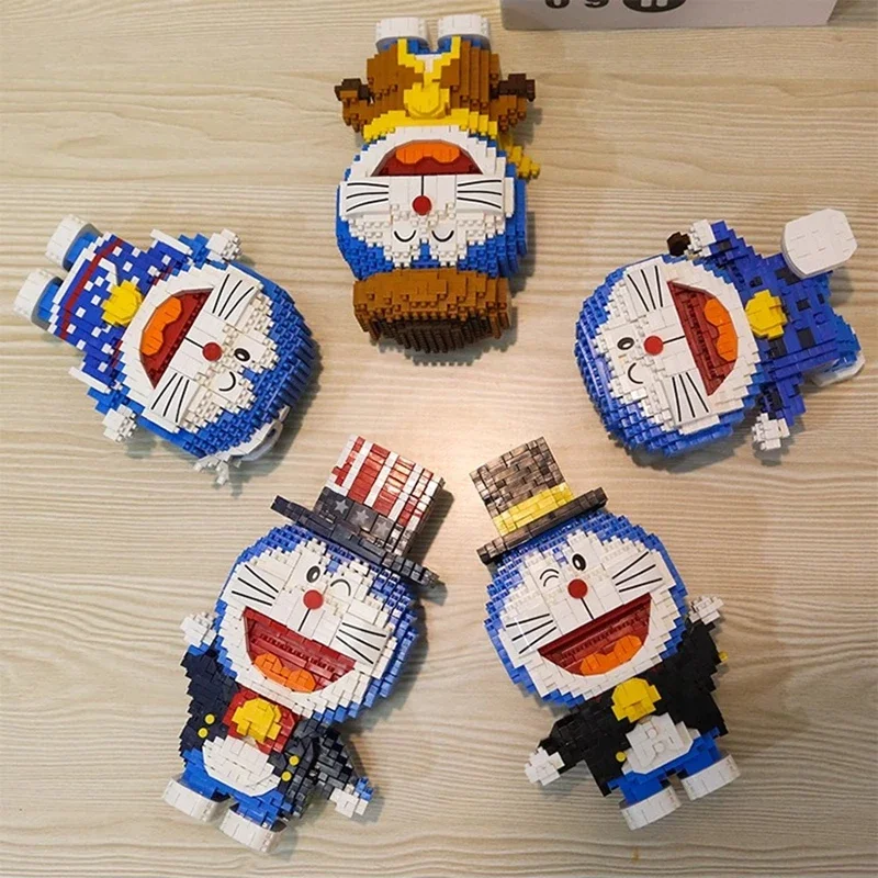 BALODY Doraemon building block clothing cos model kawaii children\'s toys small particle assembled hand-made birthday gift