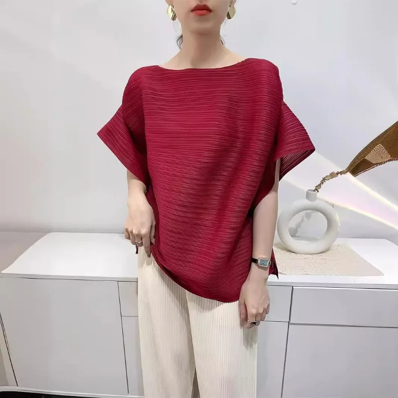 Miyake Pleated 2026 Summer T-Shirt Comfortable Casual Loose Pleated Top Women's Niche Short Sleeve Slimming Pleated Clothing