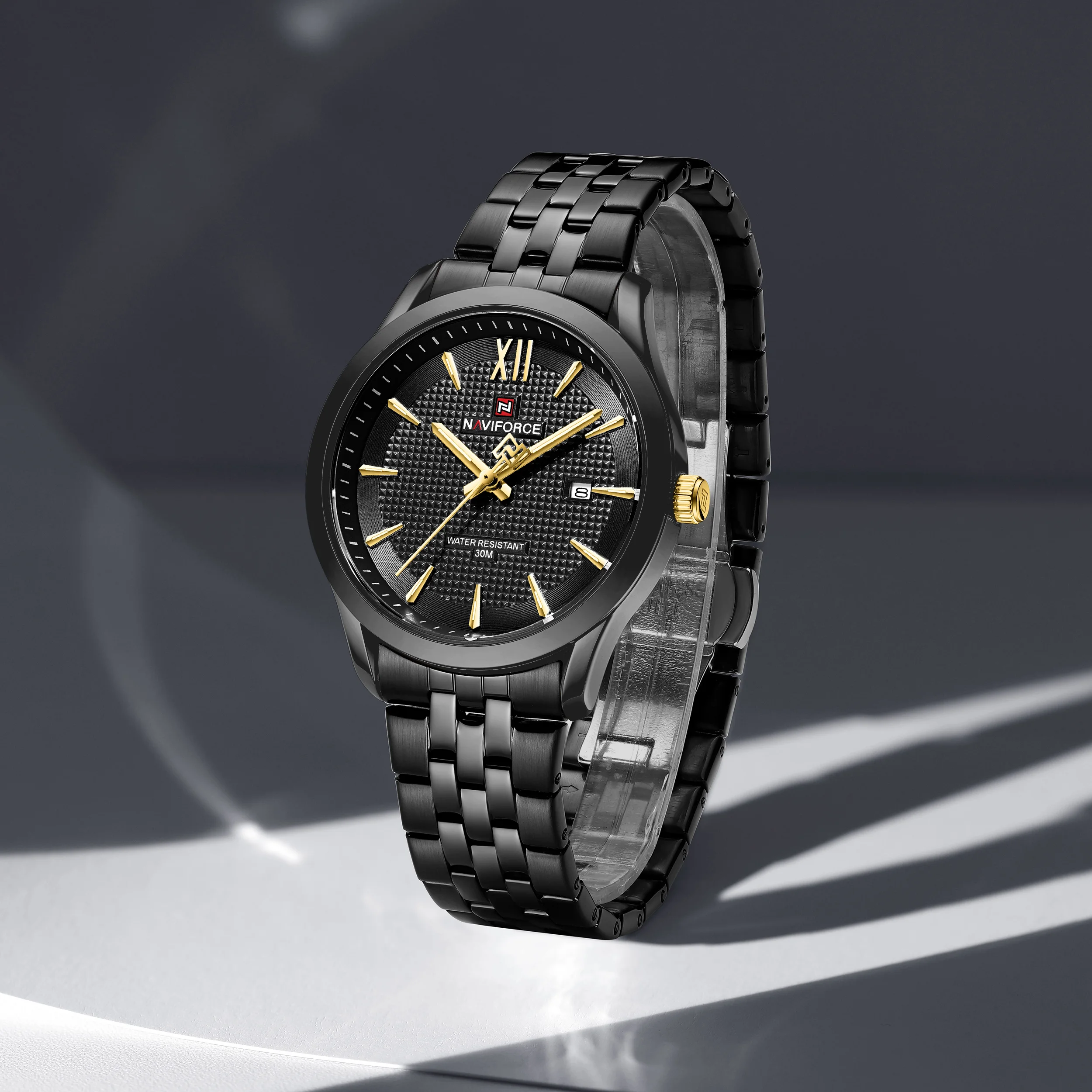 NAVIFORCE 9255 Fashion Men Quartz Watch Calendar Luminous Waterproof Steel Strap Elegant Business Watches for Man reloj hombre