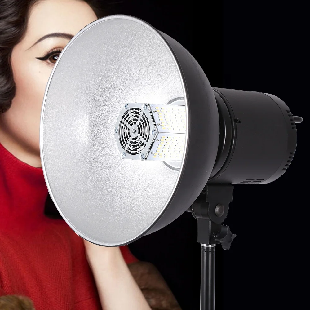 

Комплект студийного освещения 150 Вт для фотосъемки: видеосвет с софтбоксом и селфи-палкой для съемки моделей и свадебных мероприятий