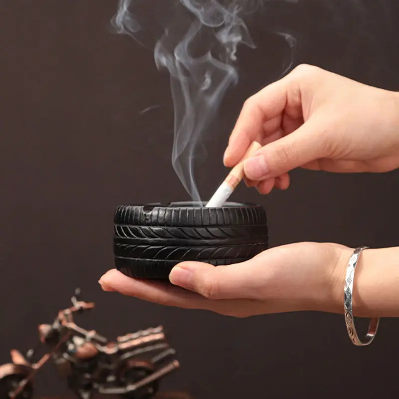 Used Tire Resin Ashtray Creative Home Living Room Bar Desktop Decorative Portable Ashtray Anti-Scalding Cigarette Holder