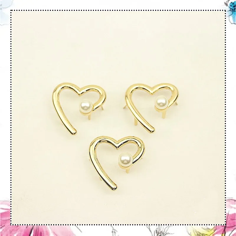 

30pcs Metal Heart Pearl Deco Feet Hardware for Shoes Bag Decorative Buckles DIY Luggage Clip Button Clothing Sewing Accessories