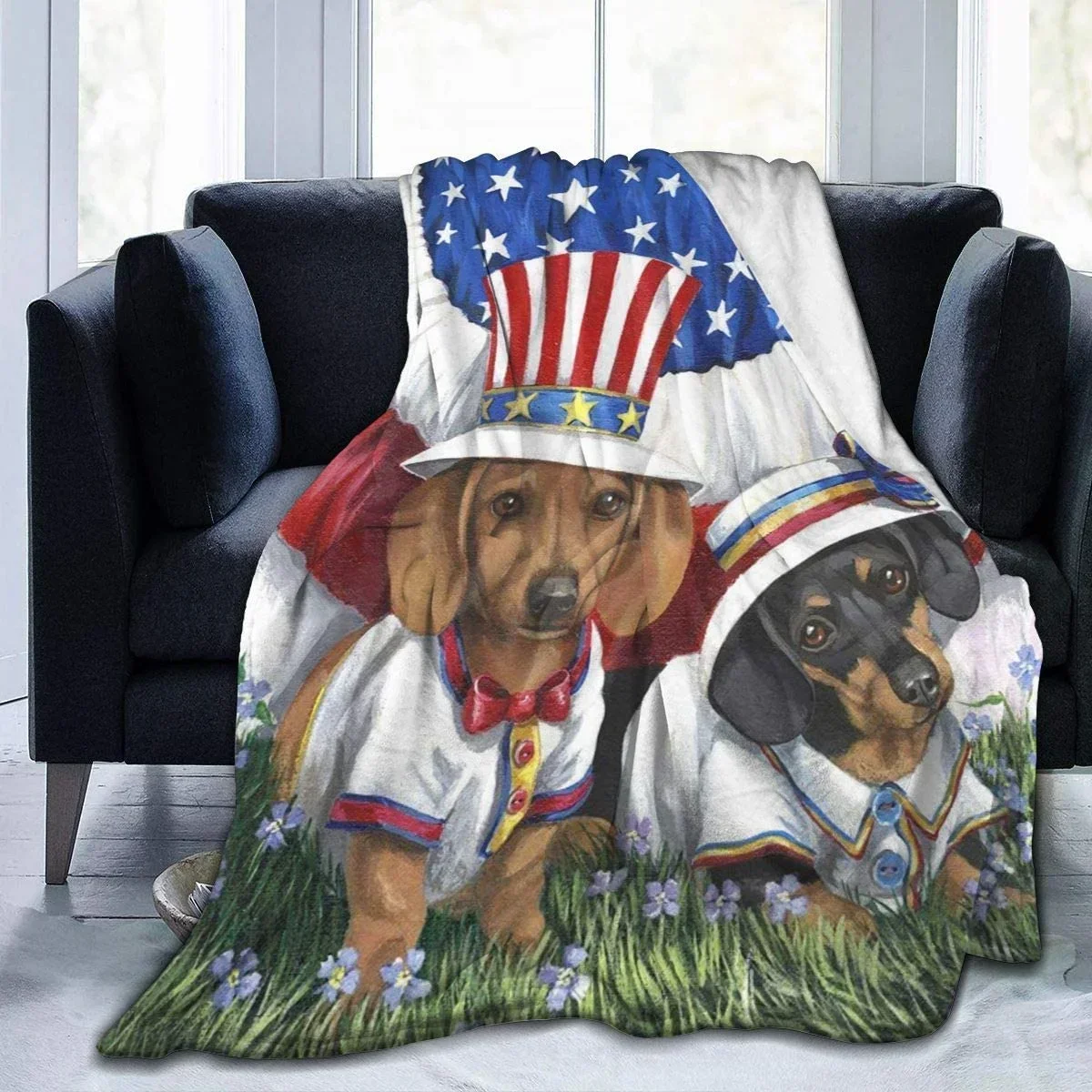 

Dachshund Sausage Dogs Pink Flowers Throw Blanket Flannel Soft Warm Bed Sofa Blankets for Super Bedspread Bedding