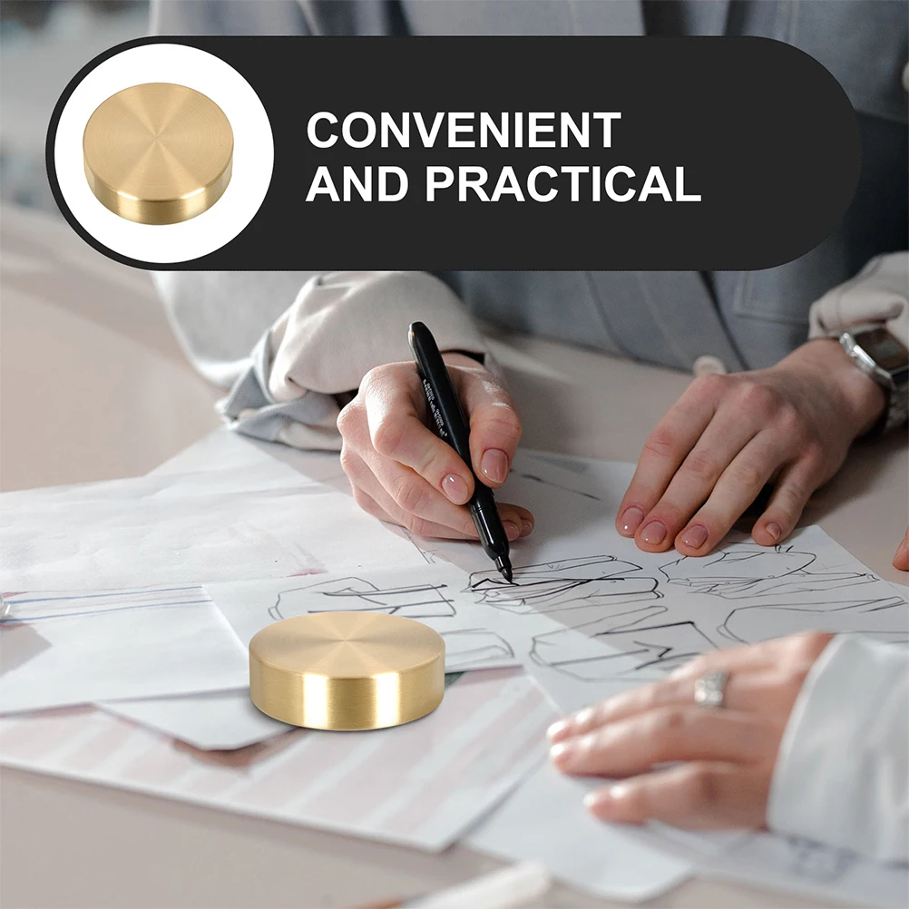 2Pcs Brass Calligraphy Paperweight Solid Polished Surface Paper Weight Decorative Paper Weights for Office Home Use