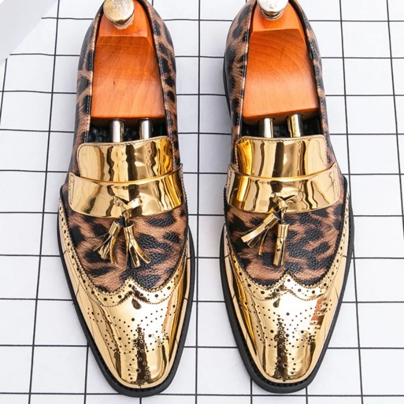 

Brand Men Shoes Leopard Print Design Leather Shoes Classic Business Dress Shoe Golden Patent Leather Party Wedding Shoes for Men