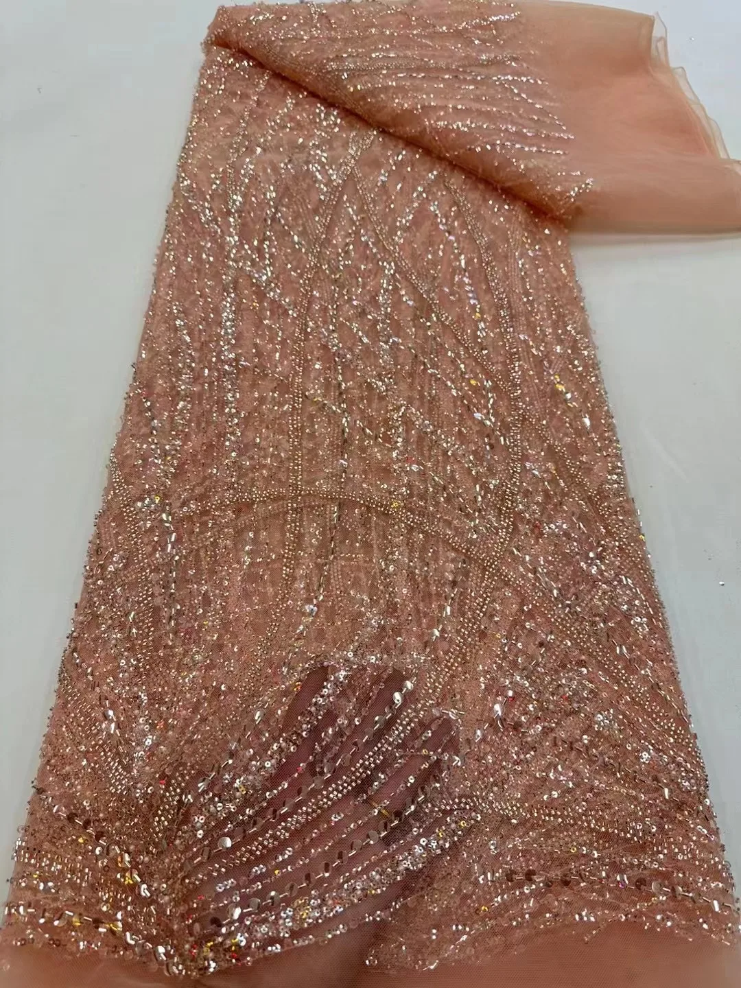 

2024 Fashion Elegant French Embroidery Beaded Lace Fabric African Nigerian With Sequins Fabric For Wedding Dress Sewing