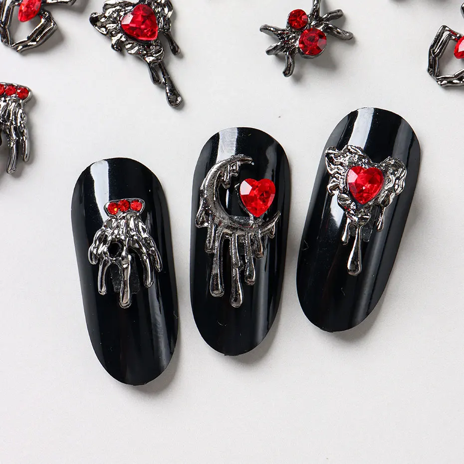 Retro Punk Halloween Alloy Nail Decor Charms Red Heart Rhinestones Spider Skull Nail Parts Dark Romantic Chrome Nail Accessories